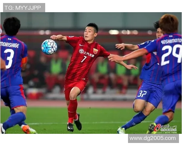 上港与鲁能首发阵容揭晓谁能在这场对决中占据优势